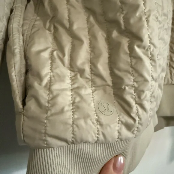 NWOT Lululemon Non-Stop Cotton Bomber Jacket, size 10, raw linen - Picture 11 of 13